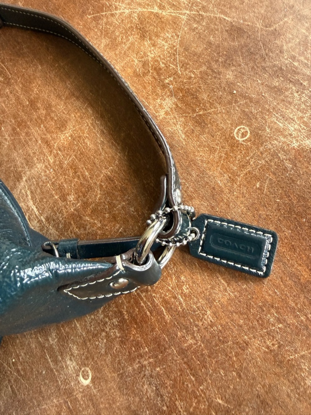 Vintage Coach Navy Patent leather baguette bag - Picture 2 of 8